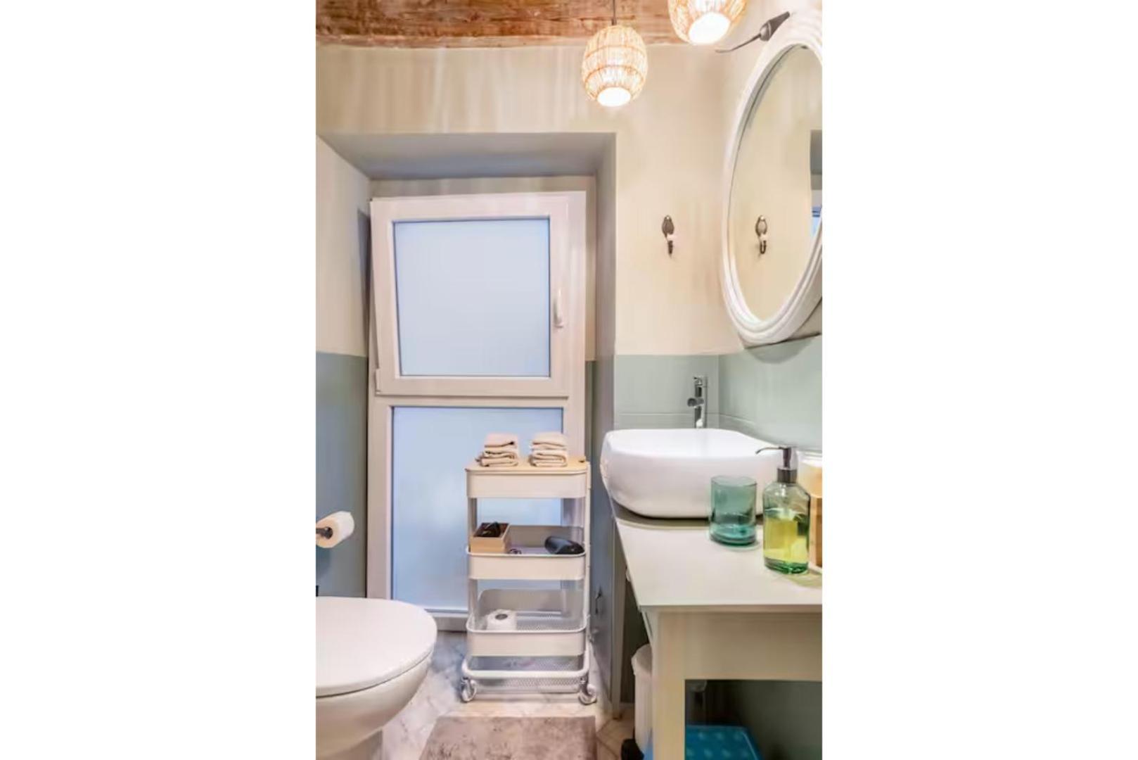 Central, Family-Friendly, Washing Machine, 200M To Aquarium And Metro, 300 Mbps Internet Genova Eksteriør bilde